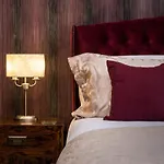 The Howbeck & The Retreat 5Min To Lake, Restaurants & To The Free Hydro Wellness Club Πανσιόν 5*