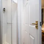 Casa de hóspedes The Howbeck & The Retreat 5min To Lake, Restaurants & To The Free 5*