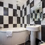 The Howbeck & The Retreat 5min To Lake, Restaurants & To The Free