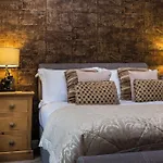 The Howbeck & The Retreat 5Min To Lake, Restaurants & To The Free Hydro Wellness Club
