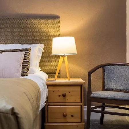 The Howbeck & The Retreat Incl Off-site Health Club And Parking Ev Point Available 5* Уиндермир