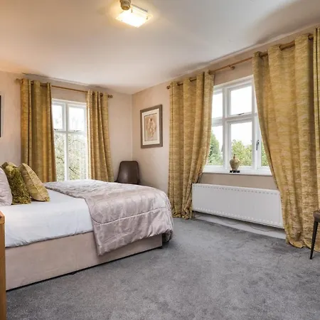 The Howbeck & The Retreat Incl Off-site Health Club And Parking Ev Point Available Guest house 5*