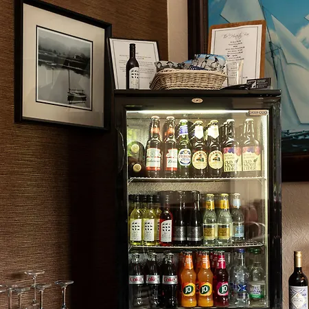 The Howbeck & The Retreat 5min To Lake, Restaurants & To The Free Hydro Wellness Club