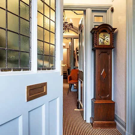 Pensionat The Howbeck & The Retreat 5min To Lake, Restaurants & To The Free Hydro Wellness Club