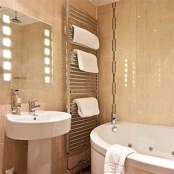 The Howbeck & The Retreat Incl Off-site Health Club And Parking Ev Point Available 5* Уиндермир