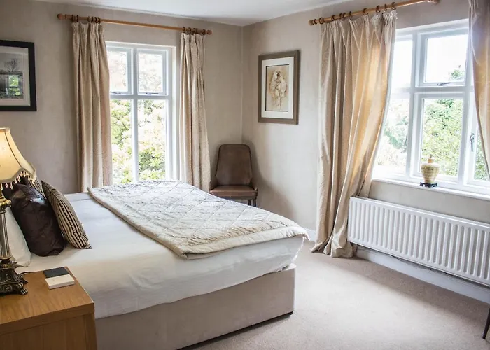 The Howbeck & The Retreat 5min To Lake, Restaurants & To The Free Penzion