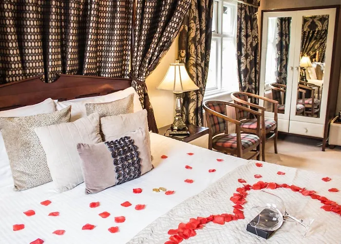 The Howbeck & The Retreat 5min To Lake, Restaurants & To The Free 5*