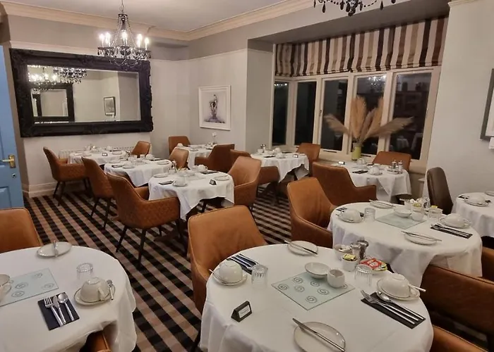 The Howbeck & The Retreat 5min To Lake, Restaurants & To The Free