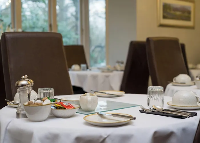 Penzion The Howbeck & The Retreat 5min To Lake, Restaurants & To The Free 5*