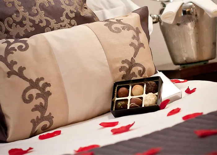 The Howbeck & The Retreat 5min To Lake, Restaurants & To The Free